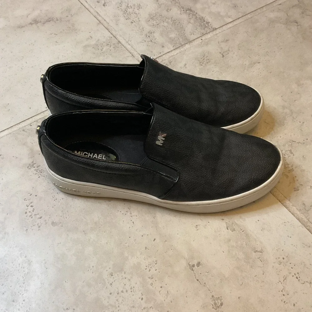 Michael Kors Black MK Logo Slip On Sneakers Silver Hardware Casual Flats Mens